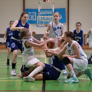 
                                V sobotu sehrála děvčata z Basketbalového klubu Blansko U 12 utkání proti Vlčatům Žďár nad Sázavou. FOTO: archiv Basketbalového klubu Blansko
                                    