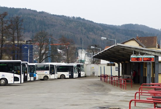 Autobusové nádraží