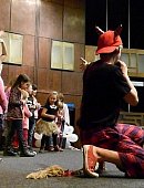 Ilustrační foto k článku: Silvestrem děti provedlo vystoupení divadla Kejkle