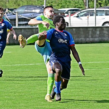 
                                Fotbalisté FK Blansko se v sobotu v rámci 23. kola MSFL vítězně utkali s SK Hranice. FOTO: Josef Kratochvil
                                    