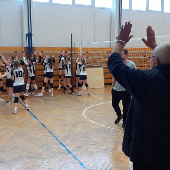 
                                Blanenské volejbalistky U16 zvítězily v obou zápasech. FOTO: Michal Souček
                                    