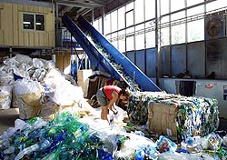 linka na zpracování plastového odpadu