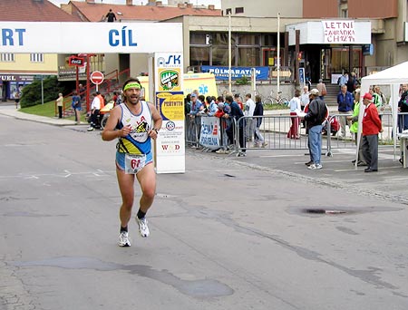 Milan Daněk při Půlmaratonu Moravským krasem