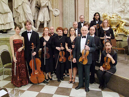 komorní orchestr v Olomouci – společné foto