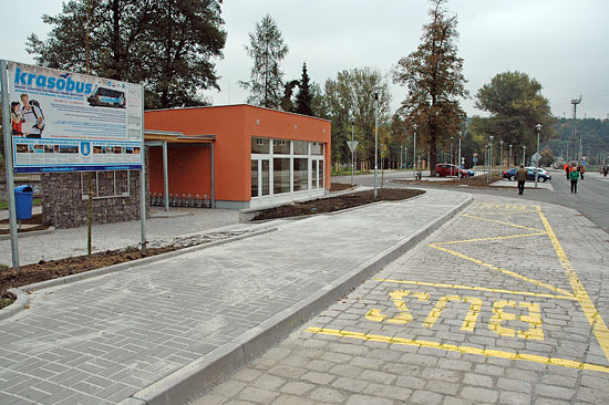 parkoviště u vlakového nádraží