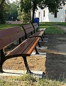 Ilustrační foto k článku: V parku je od včerejška devět nových laviček