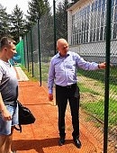 Ilustrační foto k článku: Tenisové kurty na Sportovním ostrově lemuje nový plot