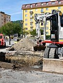 Ilustrační foto k článku: Na náměstí se neplánovaně opravuje zborcená kanalizace. Termín ukončení prací na průtahu to ale neohrozí
