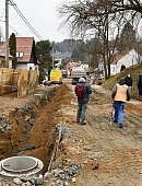 Ilustrační foto k článku: Rekonstrukci Brněnské ulice komplikuje havarijní stav potrubí. Termíny ale zatím stavebníci drží