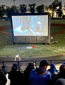 Ilustrační foto k článku: Letní kino se přesouvá na baseballové hřiště. Startuje 1. června