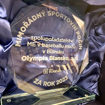 
                                Nejlepší sportovci Blanska byli letos vyhlášeni v Hudebním salonu blanenského zámku. FOTO: Pavla Komárková
                                    