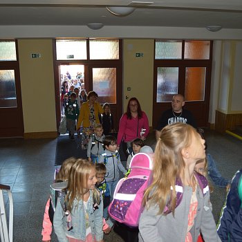 
                                Zahájení školního roku na ZŠ Erbenova. FOTO: Renata Spotzová
                                    