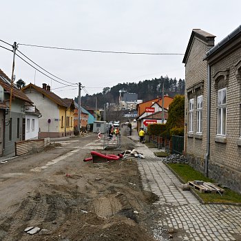 
                                Opravy Brněnské ulice omezily dopravu.
                                    