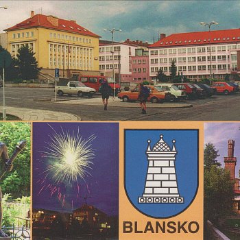 
                                Pohled na budovu banky na dobové pohlednici. FOTO: archiv Michala Šolce
                                    