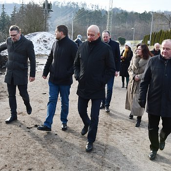 
                                Ministr Hladík navštívil blanenskou kompostárnu. FOTO: Michal Záboj
                                    