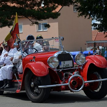 
                                 Dobrovolní hasiči z Těchova si připomněli 110. výročí založení sboru. FOTO: Zdeněk Bednařík 
                                    