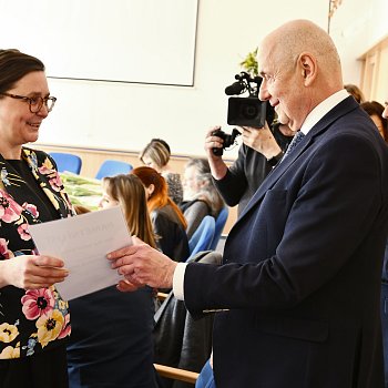 
                                Město ocenilo nejlepší pedagogy na Den učitelů. FOTO: Michal Záboj
                                    