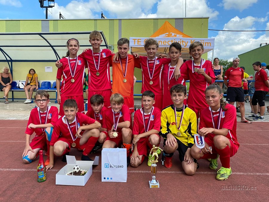
                                Vítězem mezinárodního turnaje se stalo družstvo FK Blansko. FOTO: Libor Klimeš
                                    