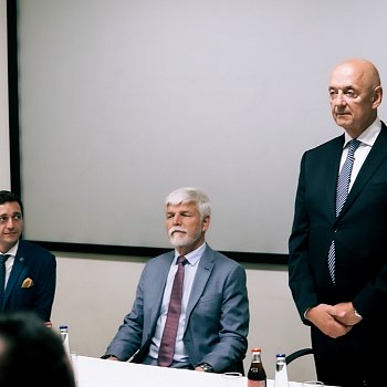 
                                 Prezident se v Domě přírody Moravského krasu setkal se starosty z regionu. FOTO: Jiří Havel Nejezchleb 
                                    