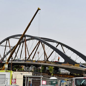 
                                Nová mostní konstrukce. FOTO: Michal Záboj
                                    