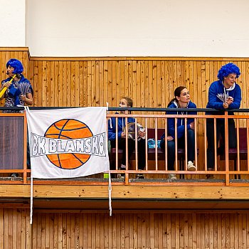 
                                Blanenské basketbalistky na mistrovství vybojovaly sedmé místo. FOTO: archiv klubu
                                    