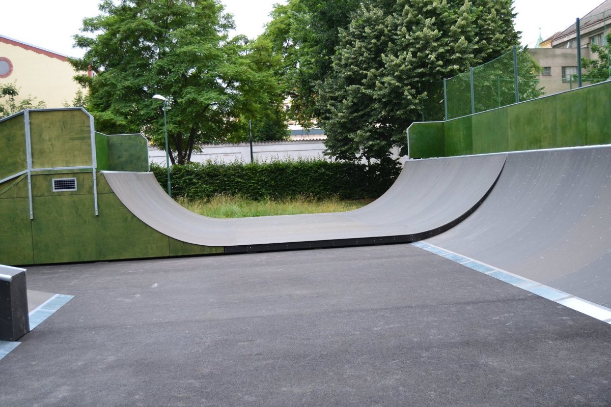 obrázek k projektu: Pro Skatepark Blansko, Minirampa a osvětlení